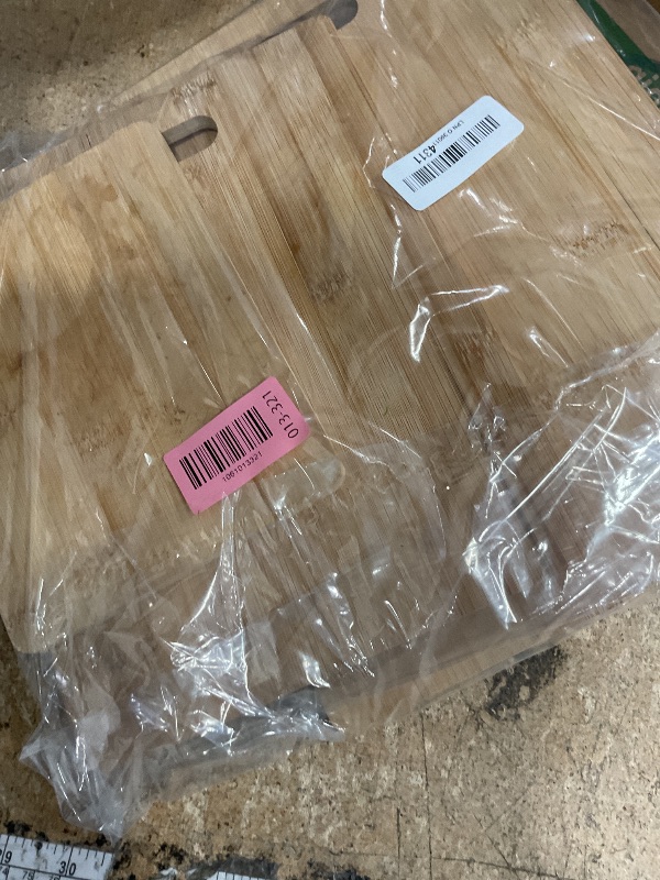 Photo 1 of **broken board** CAROTE Bamboo Cutting Boards Set, 3PCS Wood Cutting Board for Kitchen Non Toxic, Knife Friendly, Ideal for Chopping Meat/Vegetables/Fruit,Charcuterie Boards with Handles