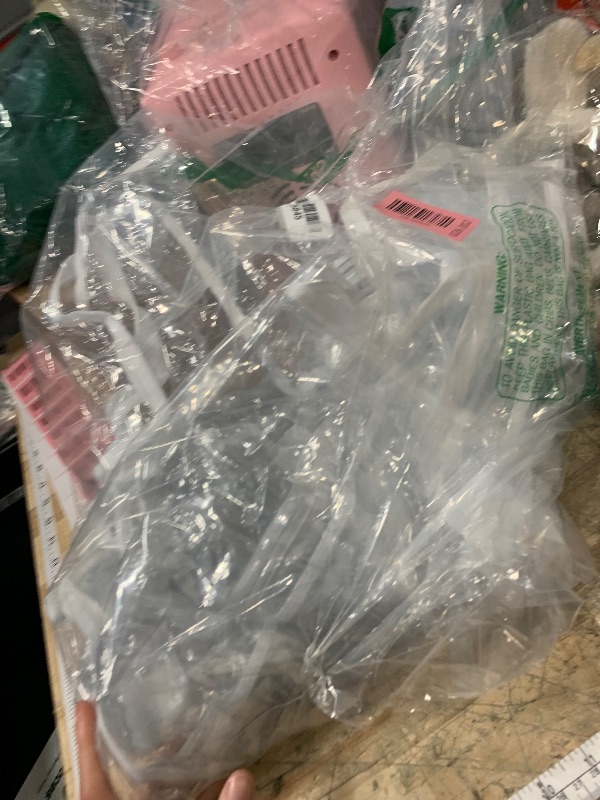 Photo 1 of 20Pcs Clear Vinyl Zippered Storage Bags, Small Blankets Storage Bags Plastic for T-shirt,Sweater Clothes, Thin Bed Sheet, Little Yarn etc Organizer with Zipper for Closet,10.5 x 10.5 x 2.4 Inch