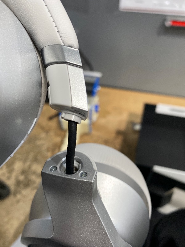 Photo 1 of **DAMAGED REFER TO PHOTO**
Technics - Wireless Noise Cancelling Over-Ear Headphones with 2 Device Multipoint Connectivity - EAH-A800-S Silver