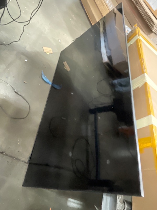 Photo 1 of ***DAMAGED AND MISSING ITEMS***Samsung 75-Inch Class QLED Q7F Series Samsung Vision AI Smart TV (2025 Model, 75Q7F) Quantum HDR, Object Tracking Sound Lite, Q4 AI Gen1 Processor, 4K upscaling, Gaming Hub, Alexa Built-in