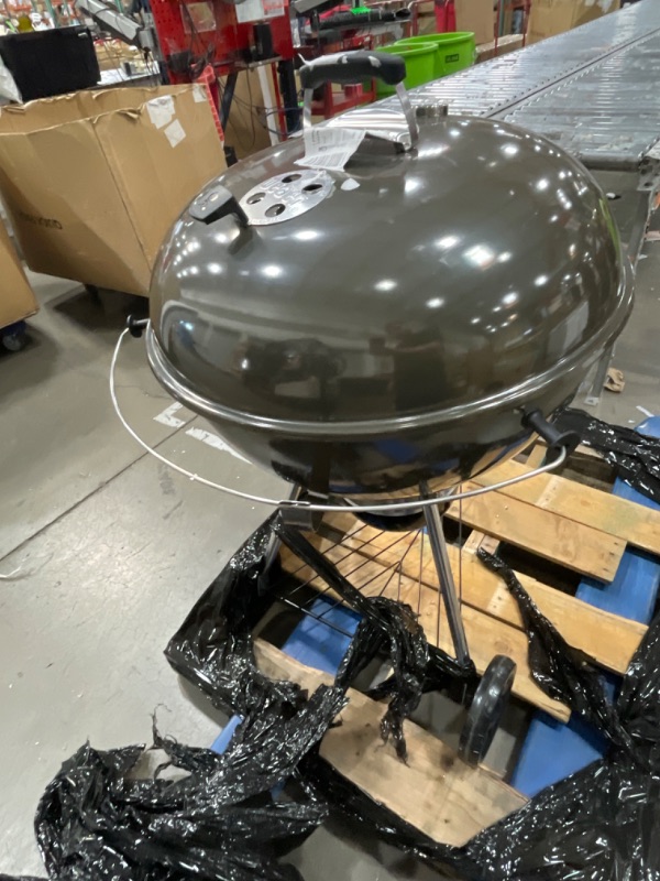 Photo 1 of Weber Master Touch Charcoal Grill 26"