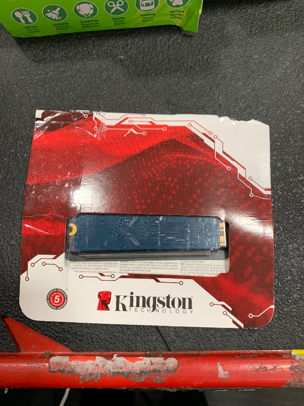 Photo 1 of (used) Kingston NV3 2TB M.2 2280 NVMe SSD | PCIe 4.0 Gen 4x4 | Up to 6000 MB/s | SNV3S/2000G