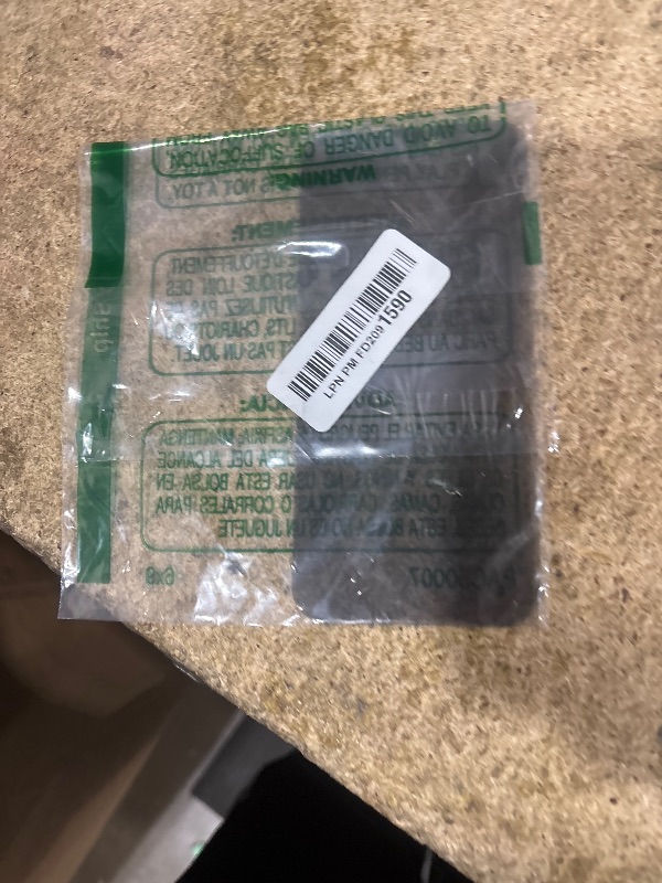 Photo 1 of ***PARTIAL SET/ ONLY 1 PROTECTOR*** Ailun Privacy Screen Protector for iPhone 16 / iPhone 15 / iPhone 15 Pro [6.1 Inch] 3 Pack Anti Spy Private Tempered Glass Anti-Scratch Case Friendly [3 Pack][Not for iPhone 16 Pro 6.3 inch]