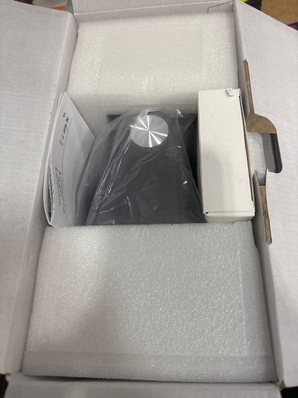 Photo 1 of ?Buit-in Google TV & Voice Control?Smart Projector with WiFi 6 and Bluetooth, 4K Support Movie Outdoor Projectors Compatible with Netflix/Prime Video/YouTube, Auto Focus Home Proyector (Grey)