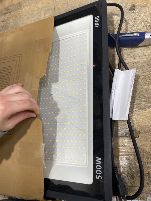 Photo 1 of *************THIS IS ONLY 1 OF THEM************
YANYCN 2 Pack 500W LED Flood Light Outdoor,2750W Equivalent Super Bright FloodLight with Plug,58600LM 5000K Daylight White IP66 Waterproof Commercial Lighting for Sports Fields,Counts,Arena,Stadium