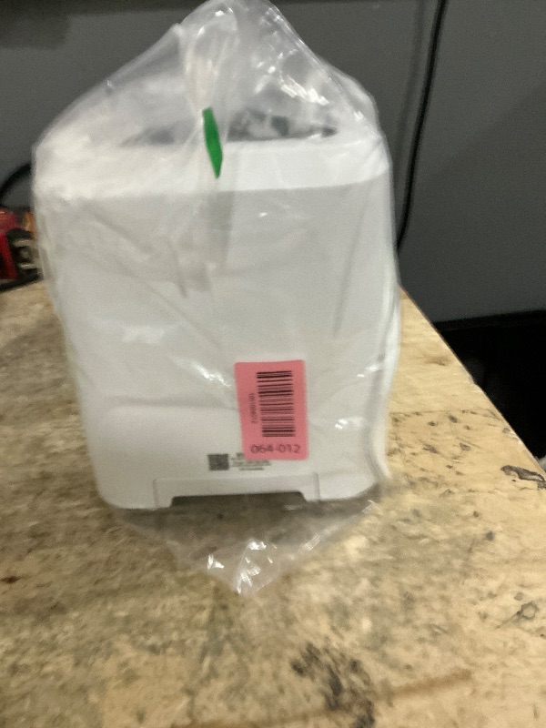 Photo 1 of ***possibly for parts/untested*** Cuisinart 2-Slice Toaster, Compact, White, CPT-122