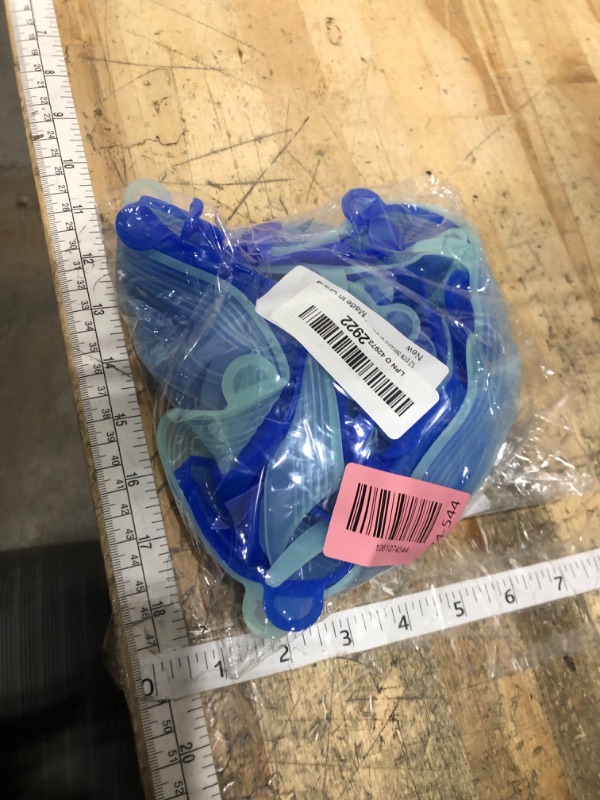 Photo 1 of 12 pcs Silicone Stretch lids set, 6 Sizes, Reusable Food Storage Covers ?Silicone Bowl Covers?Flexible to Fit All Shape of Containers? Food Cover to Keep Food Fresh (blue,green)