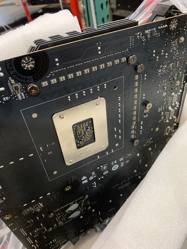 Photo 1 of MSI MPG Z890 Carbon WiFi Gaming Motherboard (Support Core Ultra Series 2 Intel Processors, LGA 1851, DDR5, PCIe 5.0, M.2, SATA, 5Gbps LAN, USB Type-C, Wi-Fi 7, Bluetooth 5.4, Thunderbolt 4, ATX)