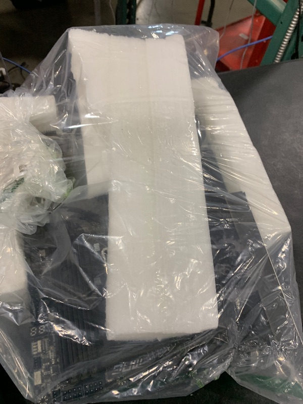 Photo 1 of MSI MPG Z890 Carbon WiFi Gaming Motherboard (Support Core Ultra Series 2 Intel Processors, LGA 1851, DDR5, PCIe 5.0, M.2, SATA, 5Gbps LAN, USB Type-C, Wi-Fi 7, Bluetooth 5.4, Thunderbolt 4, ATX)