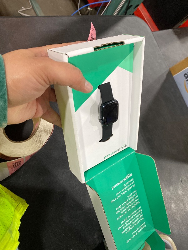 Photo 1 of Apple Watch Series 9 [GPS, 41mm] - Midnight Aluminum Case with Midnight Sport Band S/M (Renewed Premium)