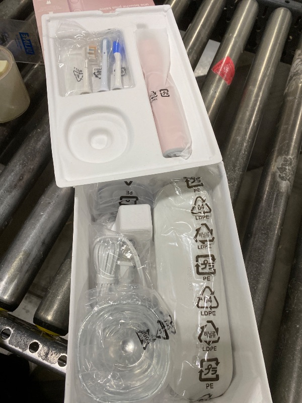 Photo 1 of Philips Sonicare DiamondClean Smart 9500 Electric Toothbrush, Sonic Toothbrush with App, Pressure Sensor, Brush Head Detection, 5 Brushing Modes and 3 Intensity Levels, Pink, Model HX9923/21