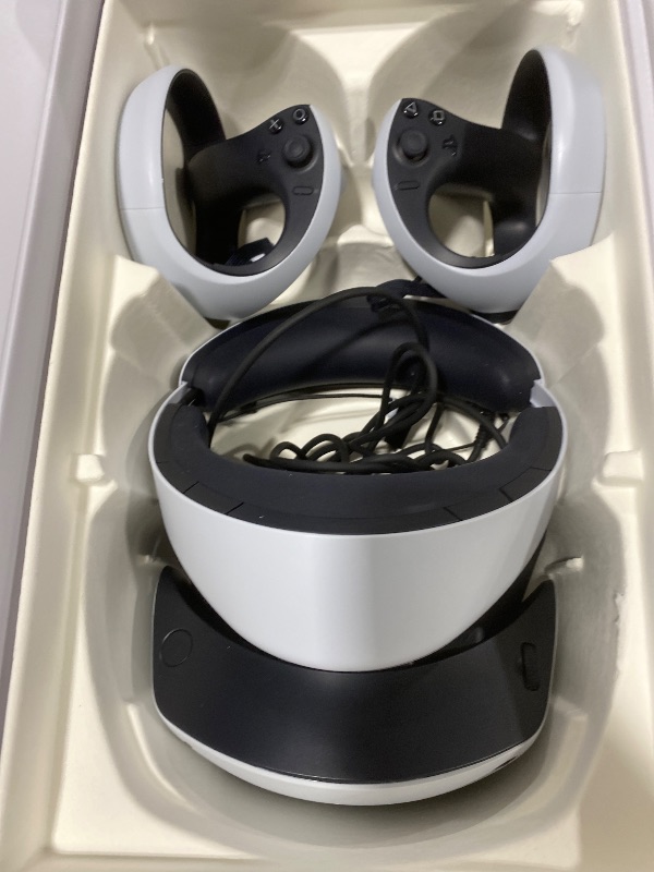 Photo 1 of PlayStation VR2 (PSVR2)