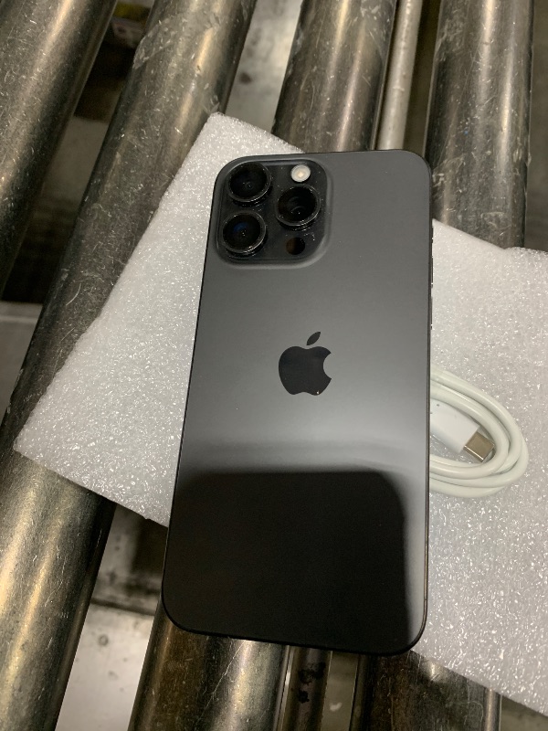 Photo 1 of Apple iPhone 15 Pro Max, 256GB, Black Titanium - Unlocked (Renewed)