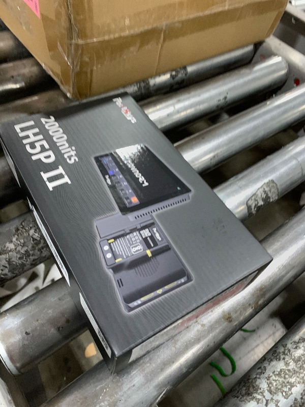 Photo 1 of Portkeys LH5P II 5.5" Camera Monitor Touch to Focus 2000nit Touchscreen 4K HDMI in/Out, for FX3 A7S III, R5 Mark II R6 Mark II, GH6 S5 II, Z8 Z9, DSLR Camera Field Monitor