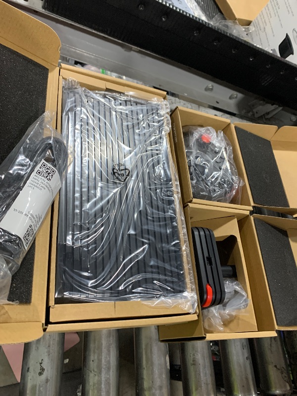 Photo 1 of Atari VCS - All-in Bundle - Video Game Console & PC - Walnut