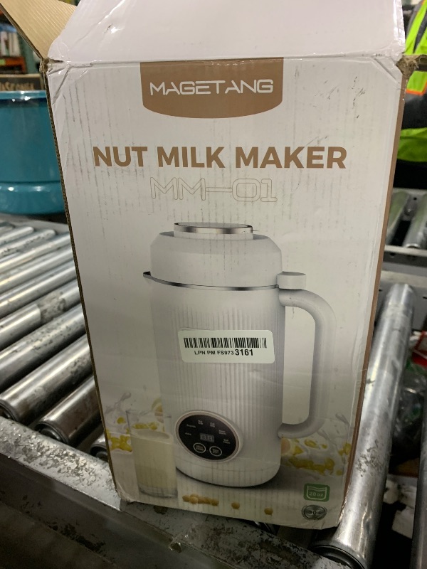 Photo 1 of MAGETANG 7 in 1 Nut Milk Maker Machine 28oz Automatic Milk Maker for Homemade Coconut, Oat, Soy, Plant-Based Milk, Juice with 18H Delay Start/6H Keep Warm/Self Cleaning (Cream)
