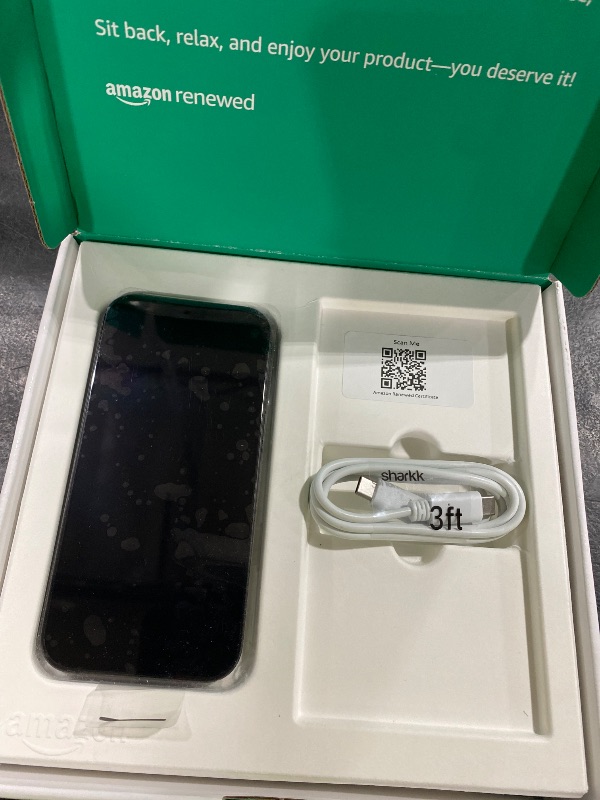 Photo 1 of Apple iPhone 16 Pro, US Version, 256GB, Black Titanium - Unlocked (Renewed Premium)