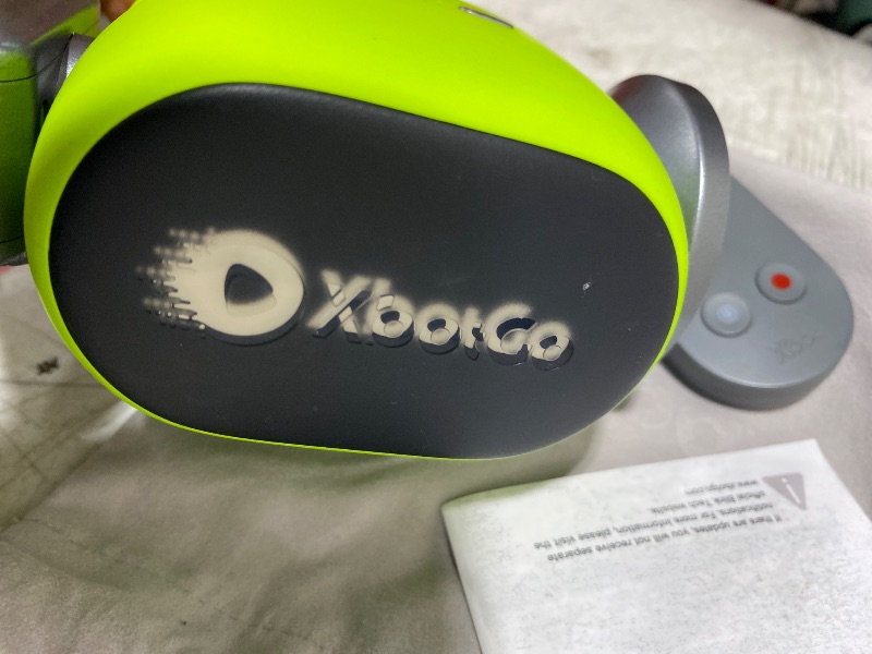 Photo 1 of XbotGo Chameleon AI Auto Sports Action Camera - 4K 60FPS Soccer Camera and Basketball Tracking Camera for Team Sports, Live Streaming, No Subscription, Works with iOS & Android (Lemon Green)