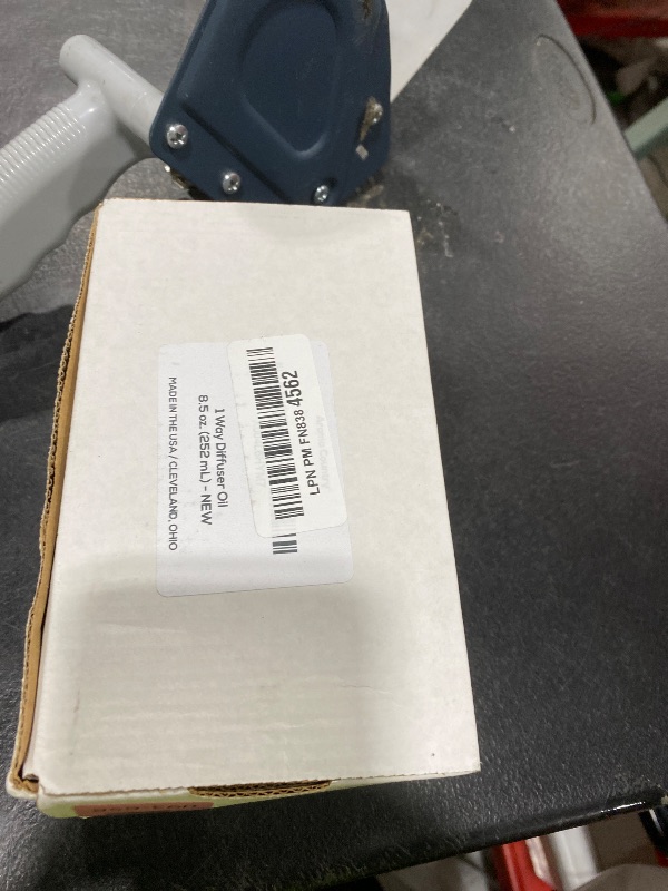 Photo 1 of 100ml 3.4oz Glass Diffuser Bottle Empty Essential Oil Aromatherapy Jar Refillable Fragrance Container for Home Office Decor Crafts