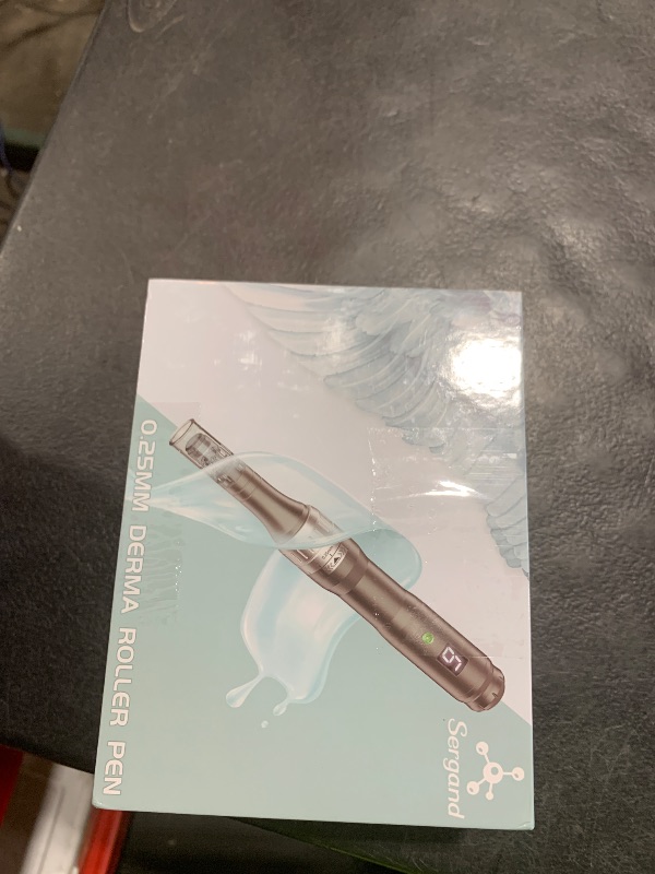Photo 1 of 0.25mm Derma Roller Pen