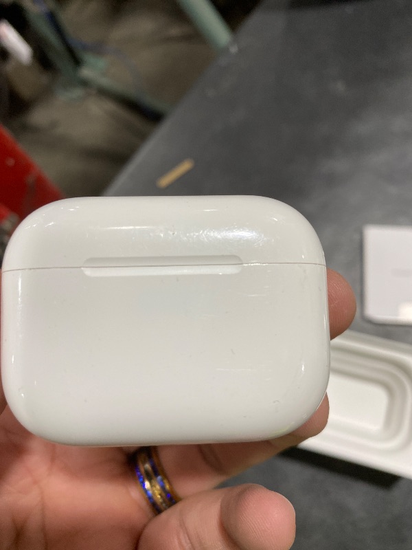 Photo 1 of Apple AirPods Pro 3 Wireless Earbuds, Active Noise Cancellation, Live Translation, Heart Rate Sensing,Hearing Aid Feature,Bluetooth Headphones,Spatial Audio, High-Fidelity Sound, USB-C Charging, White