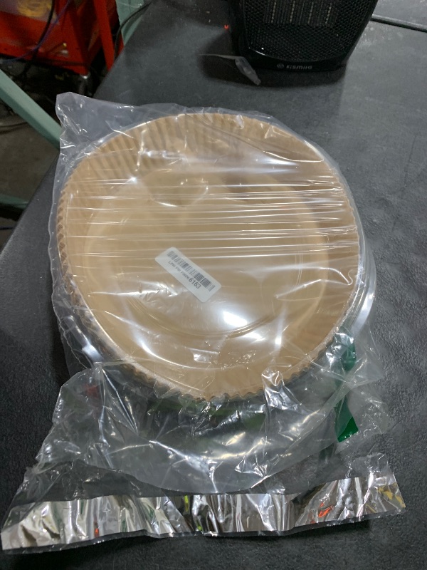 Photo 1 of 10 Pcs Disposable Pie Carrier with Clear Lid 12 Inch Round Pie Carrier Pies Holder with Lids for Cake Pizza Candy Salads Meal Prep, Gold