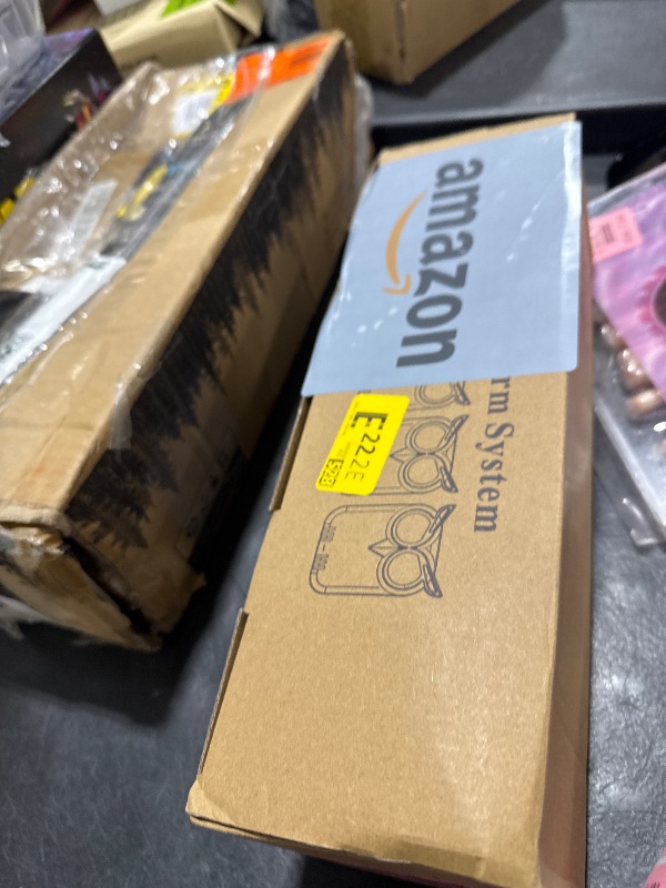 Photo 1 of 1/2 Mile Long Range Wireless Driveway Alarm Outdoor Weather Resistant Motion Sensor&Detector-Home&Office DIY Security Alert System-Monitor&Protect Outdoor/Indoor Property - 1 Receiver and 4 Sensors