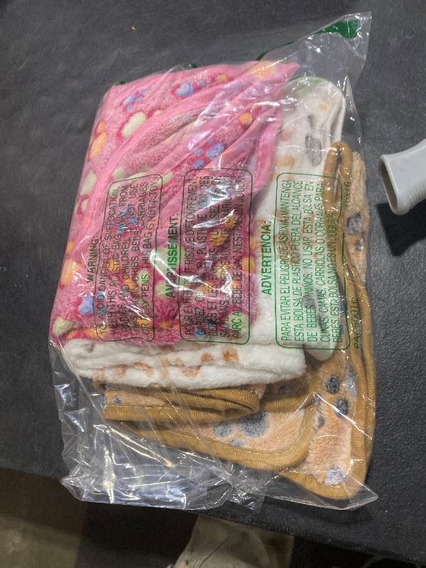 Photo 1 of 1 Pack 3 Blankets Super Soft Fluffy Cute Bone Pattern Pet Blanket Flannel Throw for Dog Puppy Cat Pink/Brown/Purple Small