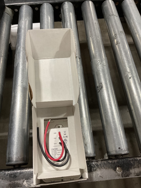 Photo 1 of meross Matter Smart Thermostat for Electric Baseboard Heater, Works with Alexa, HomeKit, Google, SmartThings, Programmable WiFi Thermostat for House, Energy Saving, App & Voice Control for Smart Home