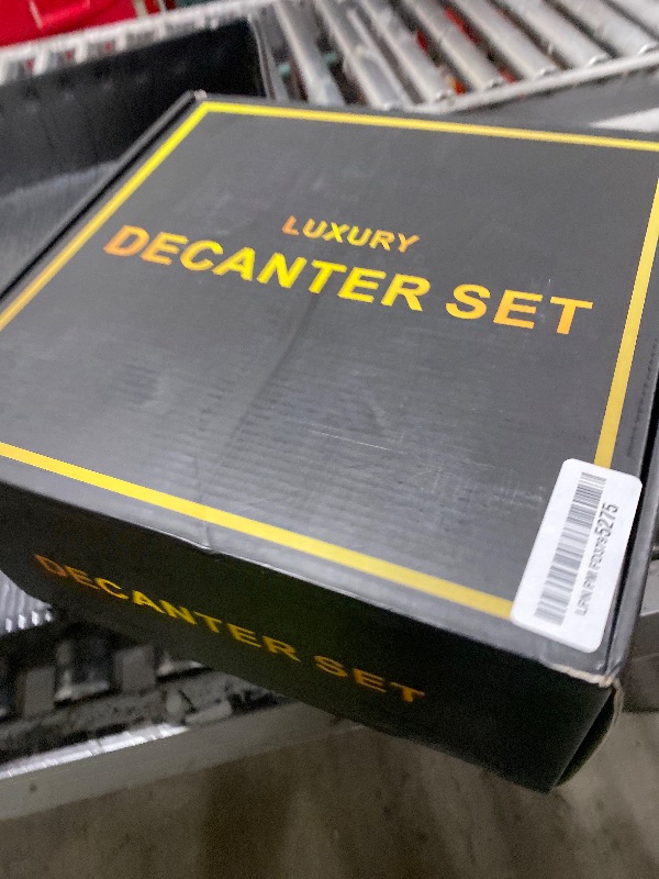 Photo 1 of **INCOMPLETE** Game Whiskey Decanter Set,28oz Whiskey Decanter Sets for Men with Spout Game IceCube Gamer Tray,Liquor Dispenser Tequila Bourbon Gifts for Men Gamer Gifts for Boyfriend Him Husband Dad Brother Guy