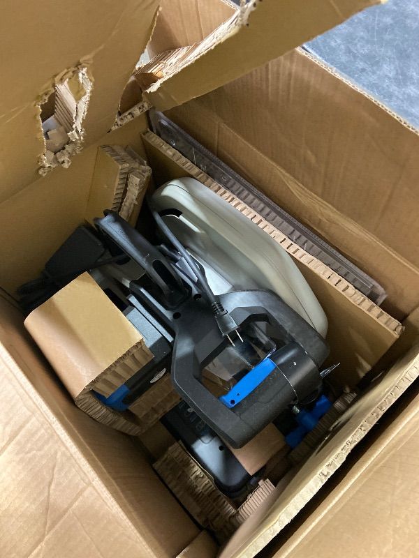 Photo 1 of saw look at pictures for reference