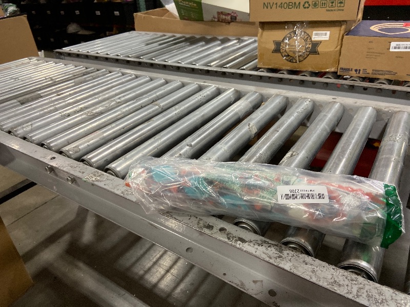 Photo 1 of Aztec PVC Placemats for Round Table Set of 4 with Round Centerpiece Mat, Traditional Western Style Wedge Table Mats Washable Heat Resistant Dining Table for Kitchen Indoor Outdoor Cloth Placemat