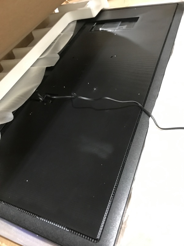 Photo 1 of samsung TV 55 inch