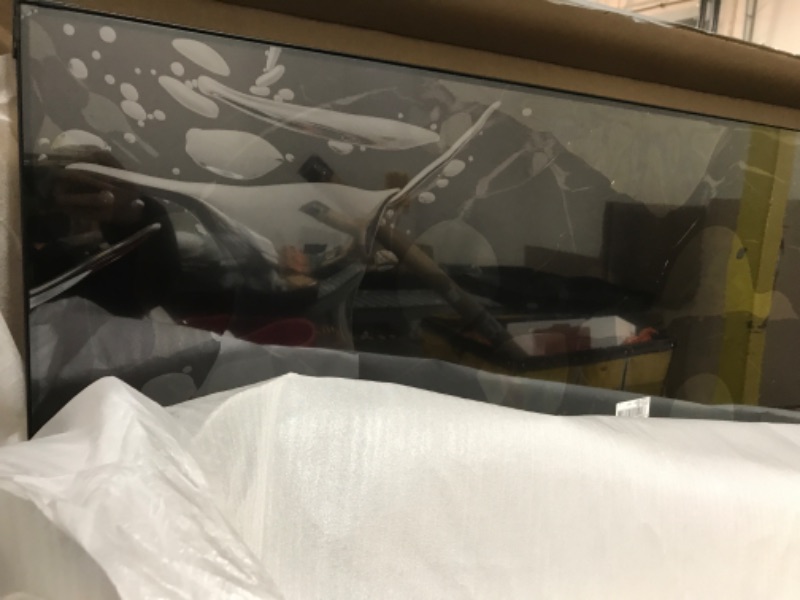 Photo 1 of Samsung 55-Inch Class Crystal UHD U8000F 4K Smart TV (2025 Model) Endless Free Content, Crystal Processor 4K, MetalStream Design, Knox Security, Compatible with Alexa