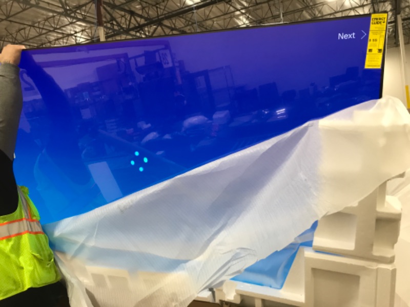 Photo 1 of Samsung 77-Inch Class OLED S90F 4K Smart TV (2025 Model) NQ4 AI Gen3 Processor, 4K AI Upscaling Pro, OLED HDR +, Motion Xcelerator 144Hz, Samsung Vision AI, Alexa Built-in