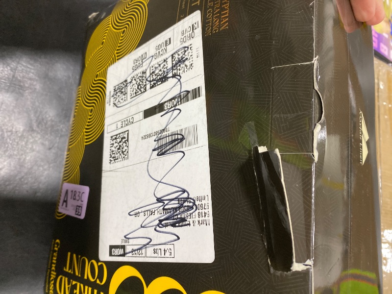 Photo 1 of Mayfair Linen 100% Egyptian Cotton Sheets Full Size - 1000 Thread Count 4 PC Deep Pocket Full Size Bed Sheets Set, Soft Sateen Weave Luxury Hotel Cooling Sheet, Fits Mattress Upto 18" - Teal