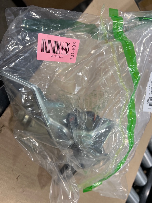 Photo 1 of A-Premium Rear Windshield Wiper Motor Compatible with Ford Explorer 1998-2001, Expedition 1997-2002, Explorer Sport 2001-2002 & Lincoln Navigator 1998-2002 & Mercury Mountaineer 1998-2001, 4-Pin