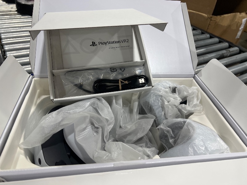Photo 1 of PlayStation VR2 (PSVR2)