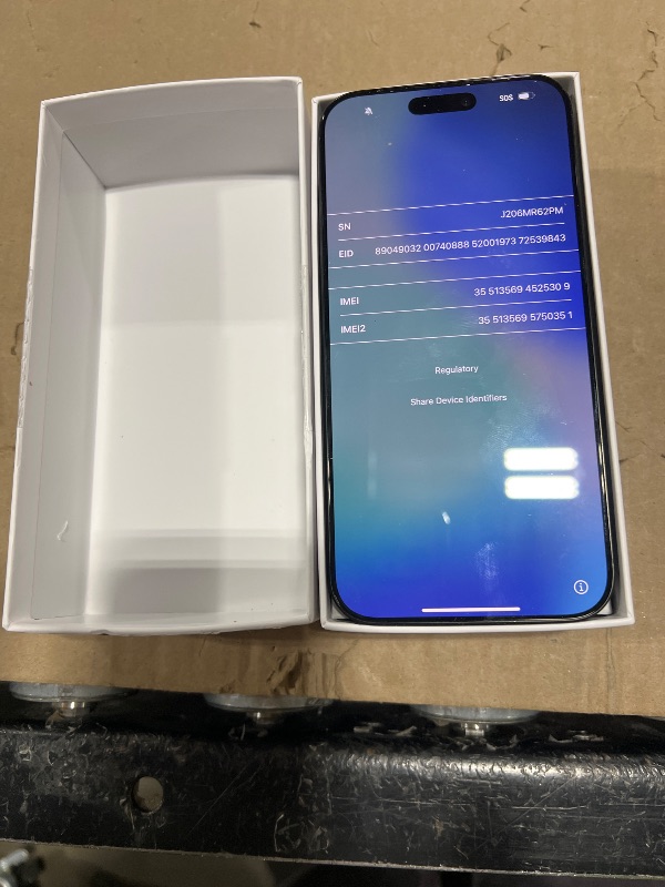 Photo 1 of Apple iPhone 16 Pro Max, US Version, 256GB, Black Titanium - Unlocked (Renewed)