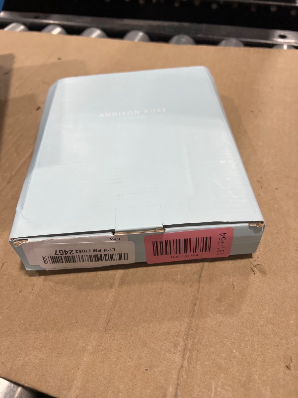 Photo 1 of Addison Ross 5x7 Matte Gold Picture Frame with Squared Corners