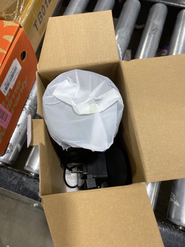 Photo 1 of [Built-in Apps & 2025 Upgraded] Mini Projector Support 4K 1080P Auto Keystone 180° Rotatable with WiFi 6 and Bluetooth 5.4, Projector Portable Compatibile with HDMI/TV Stick/Memory Stick/Laptop-Black