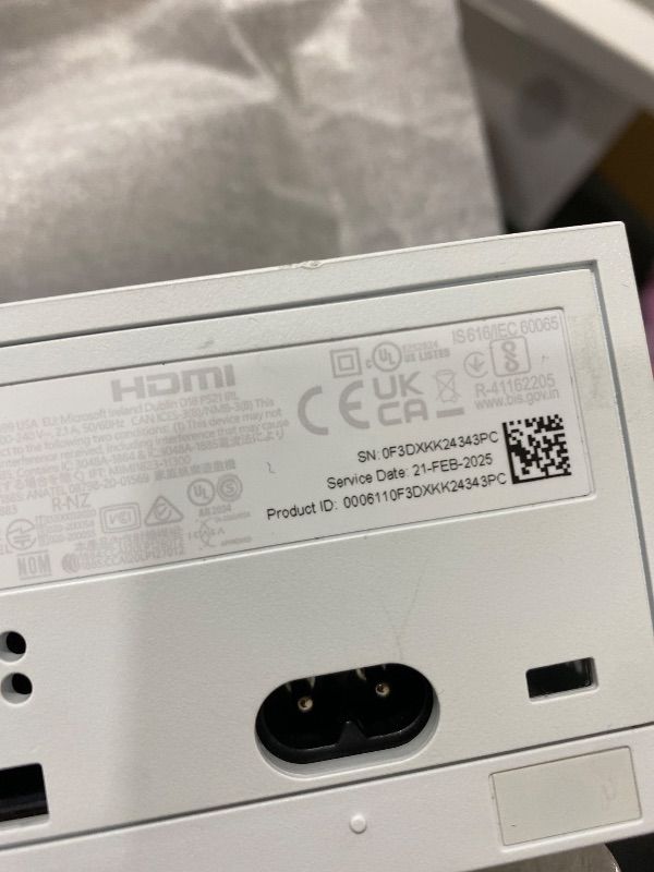 Photo 1 of Xbox Series S - All Digital Gaming Console - 512GB SSD - Includes Wireless Controller - 120FPS (Renewed Premium)