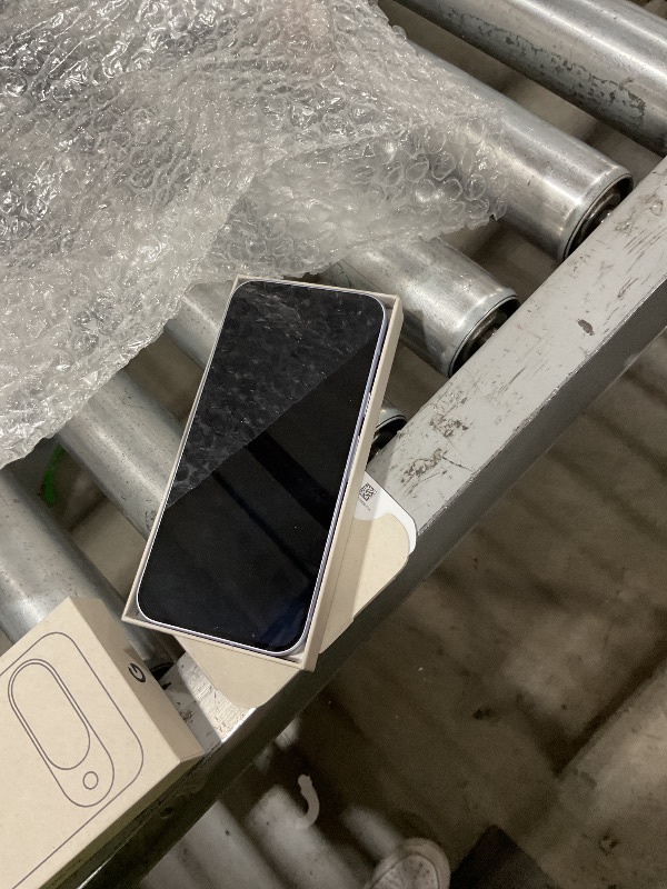 Photo 1 of Google - Pixel 10 128GB (Unlocked) - Frost and Visible - Visible+ Pro- Blue