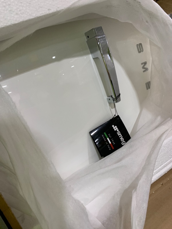 Photo 1 of Smeg FAB5 Retro Mini Fridge – 50s Style Compact Small Refrigerator, 1.2 cu ft, Automatic Defrost, LED Lighting, Adjustable Shelves– Made in Italy – Perfect for Home, Dorm, Office, Hotel -White