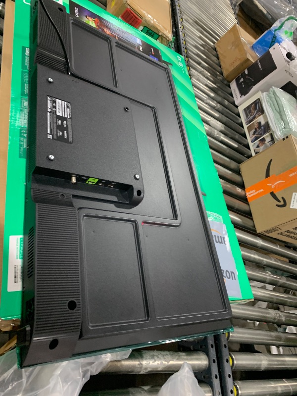 Photo 1 of VIZIO 40-inch Full HD 1080p Smart TV with DTS Virtual: X, Alexa Compatibility, Google Cast Built-in, Bluetooth Headphone Capable, (VFD40M-08 New)