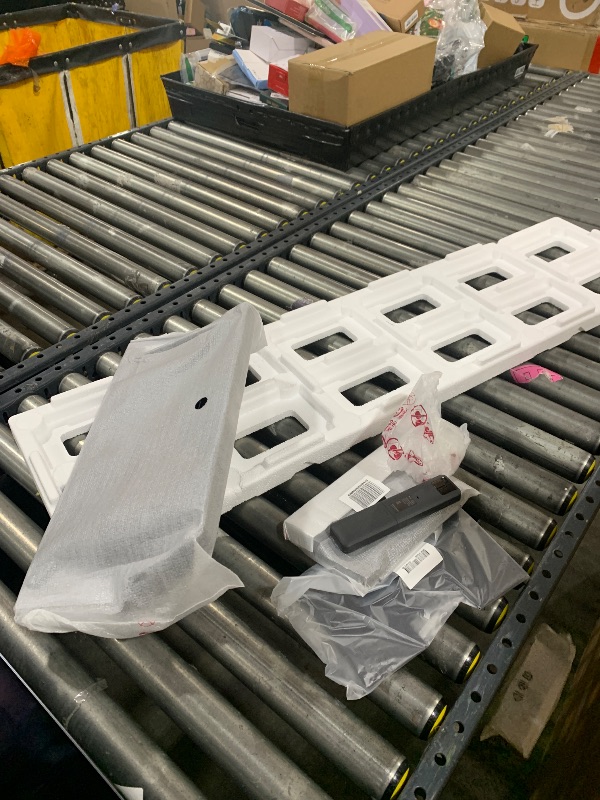 Photo 1 of * SEE CLERK NOTES* LG 65-Inch Class OLED evo AI 4K C5 Series Smart TV w/Dolby Atmos, Dolby Vision, HDR10, AI Super Upscaling 4K, Filmmaker Mode, Wow Orchestra, Alexa Built-in (OLED65C5PUA, 2025)