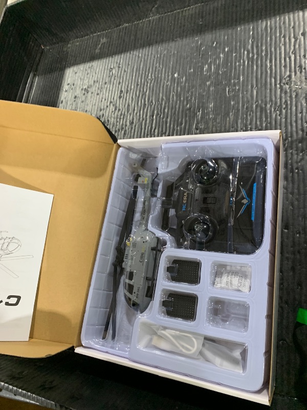 Photo 1 of C186 Remote Control Helicopter for Adults 14y+ Beginner Expert Single Rotor Aileronless BO-105 Like-Real RC Aircraft Model Air Pressure Hover Aerobatic Flight 6-Axis Gyroscope (Grey 2 Batteries)