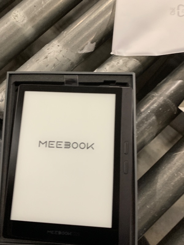 Photo 1 of Meebook E-Reader M7 | 6.8' Eink Carta Screen | 300PPI Smart Light | Android 11 | Ouad Core Processor | Out Speaker | Support Google Play Store | 3GB+32GB Storage | Micro-SD Slot | Gray