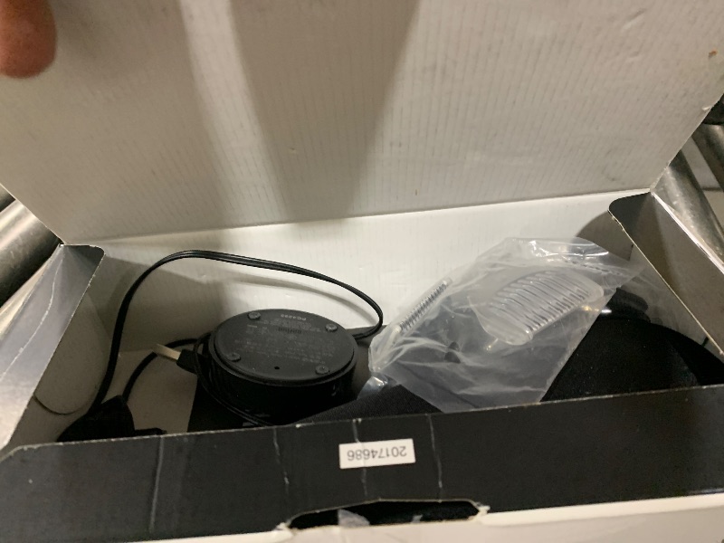 Photo 1 of Braun Series 7 7032cs Flex Electric Razor for Men, Wet & Dry, Electric Razor, Rechargeable, Cordless Foil Shaver with Beard Trimmer and Charging Stand, Silver