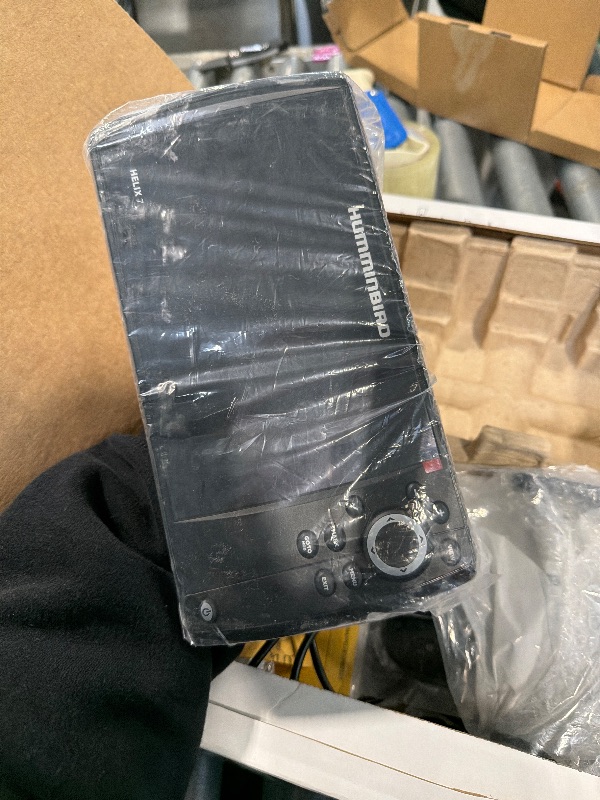 Photo 1 of Humminbird Helix 7 G4 GPS Fish Finder with Transducer, MEGA Side Imaging